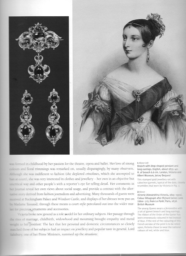 
                      
                        Macklowe Gallery English Cabochon Garnet Pendant Earrings and Pendant Necklace
                      
                    